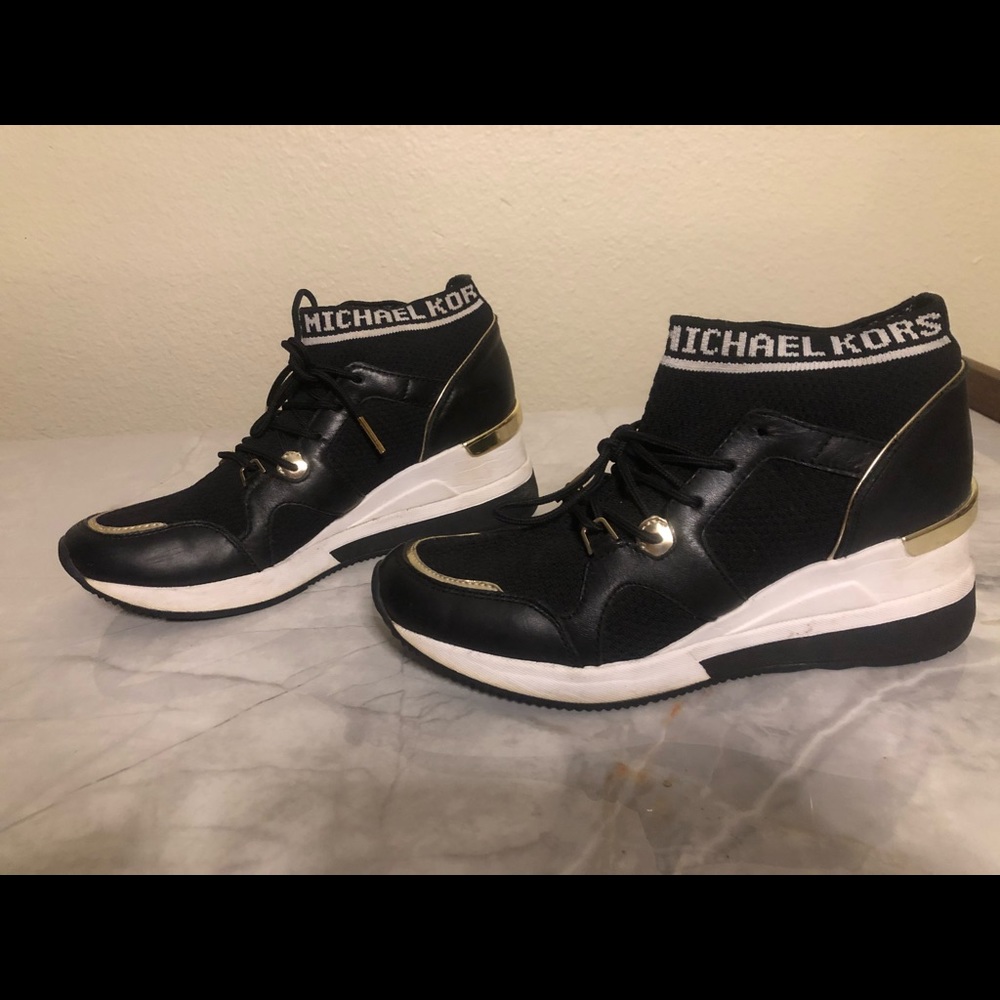 Sneaker shoes MK
